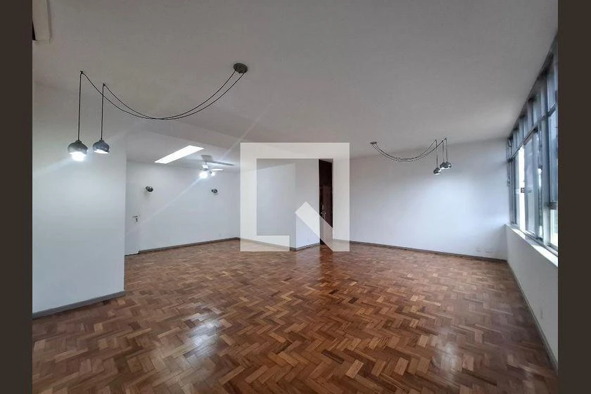 3-bedroom apartment with floor-to-ceiling windows — photo 17