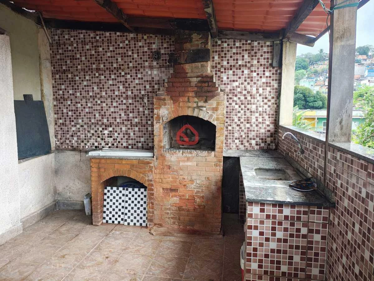 Casa de vila de 135 m² con 3 dormitorios y barbacoa en la terraza — photo 2