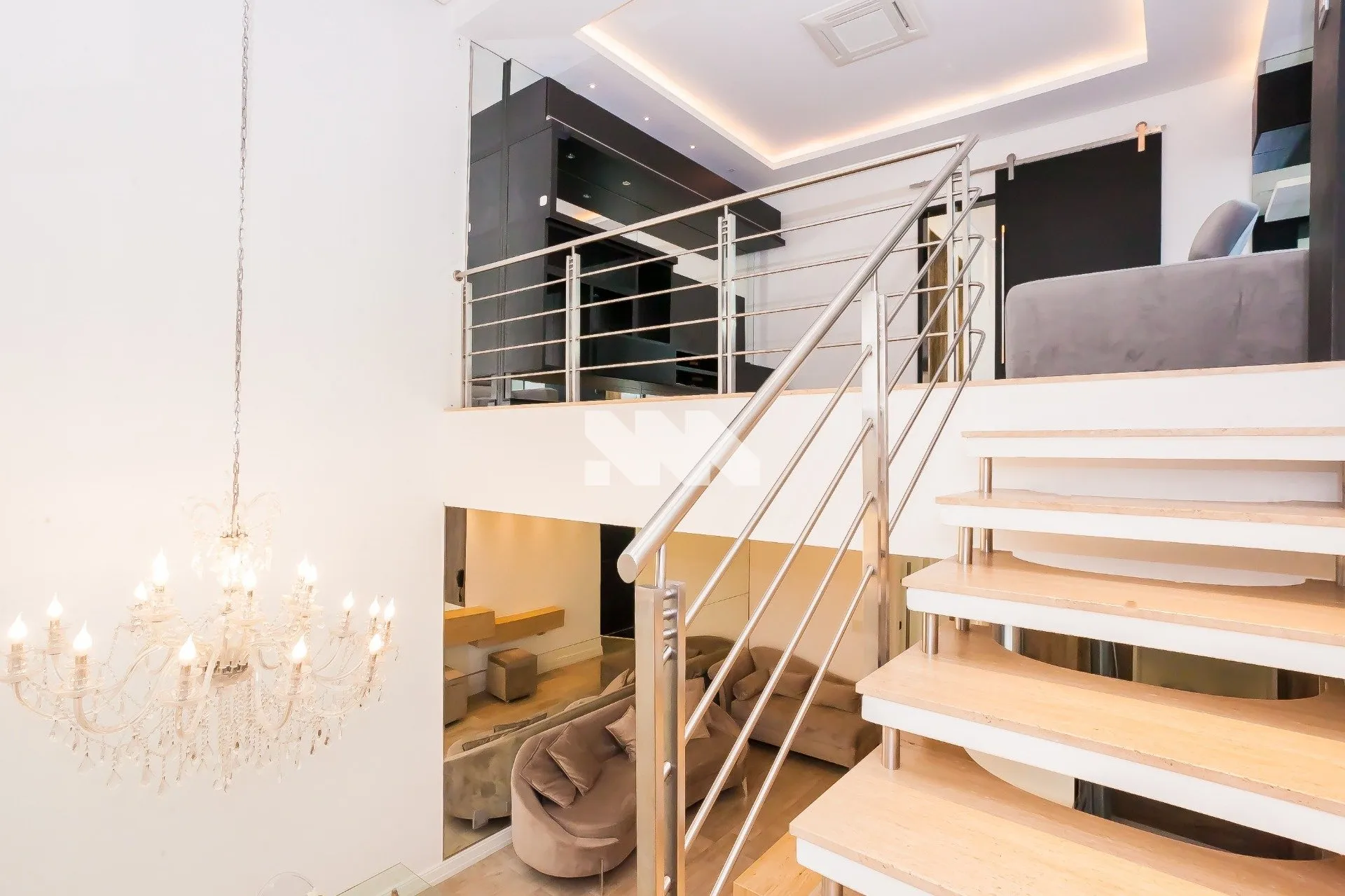 Furnished 154 m² apartment on the 9th floor — photo 49