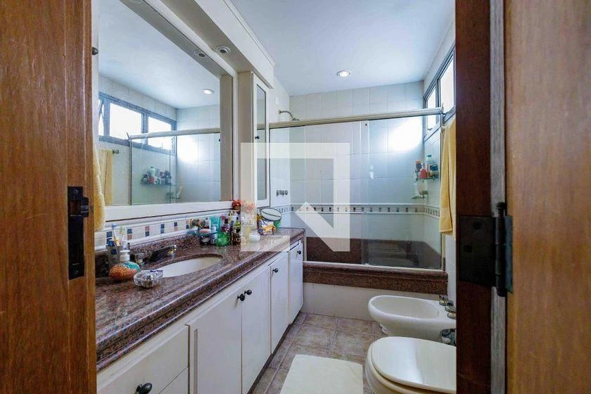 Apartamento amueblado de 5 dormitorios y 360 m² — photo 21