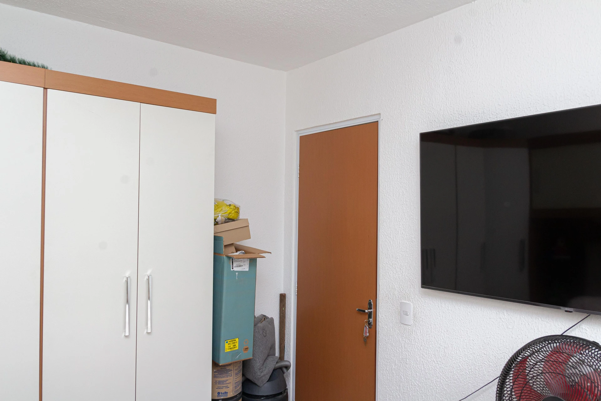 Furnished 2-bedroom apartment with gas open kitchen — photo 27