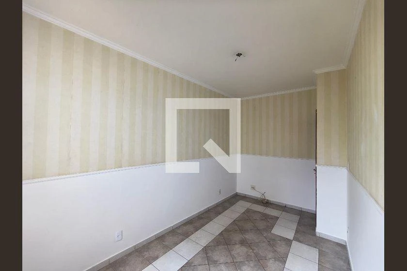 Rental apartment with 2 bedrooms and a balcony — photo 11