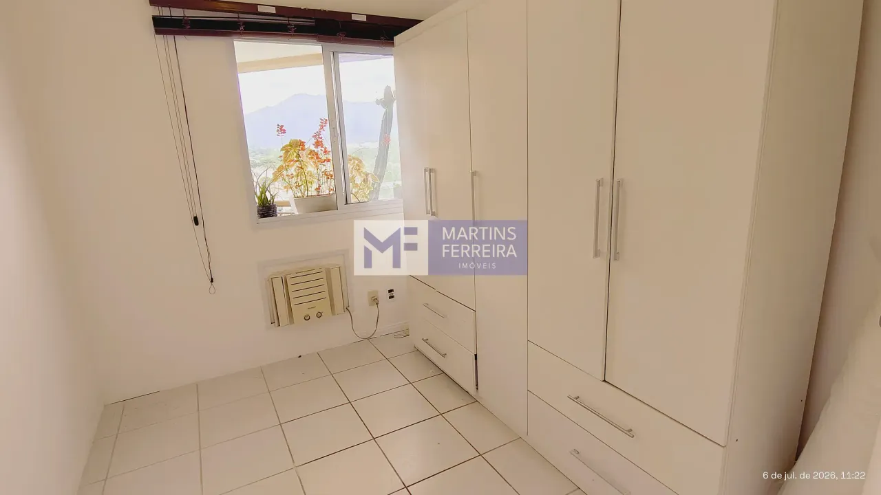 2-bedroom apartment with mountain views and 2 baths — photo 3