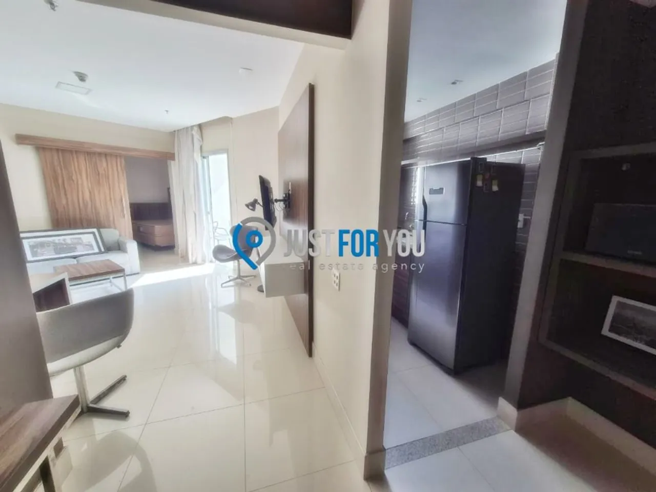 1-bedroom apartment with a balcony and 55 m² — photo 9