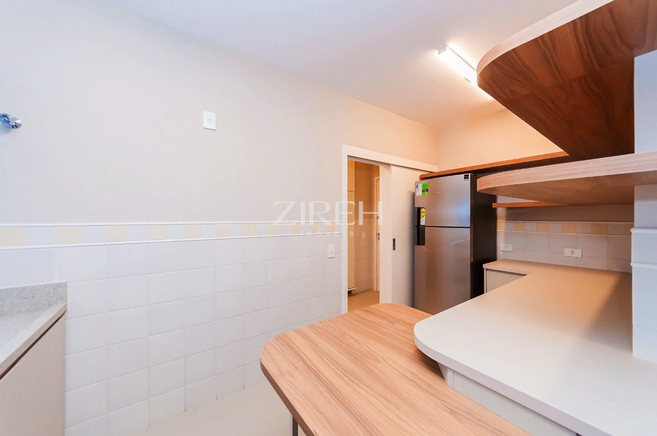 3-bedroom apartment with a private BBQ area — photo 21