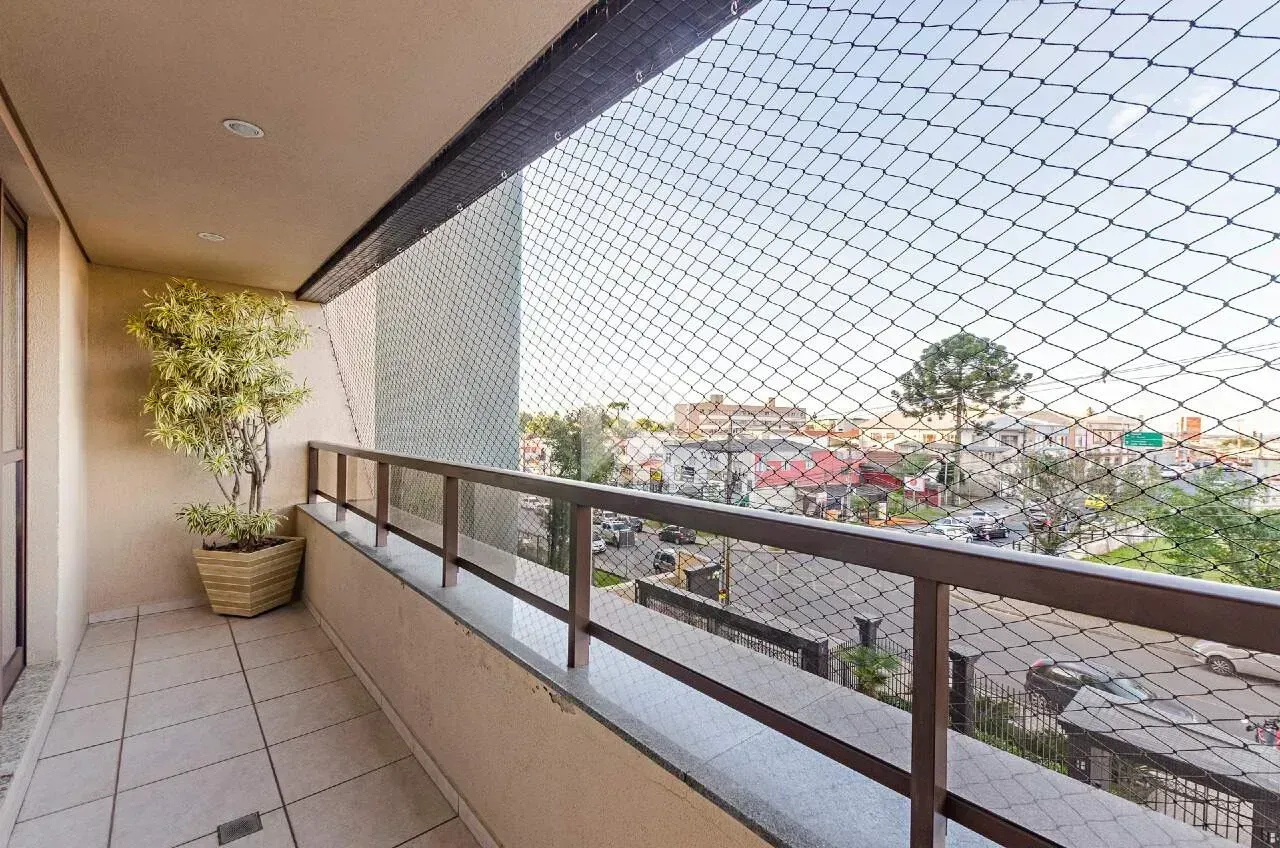 3-bedroom apartment with 3 parking spaces and home office — photo 23