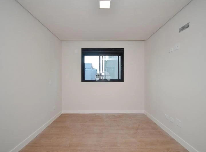 Дом с 3 спальнями, 2 ванными и 178 м² — photo 8