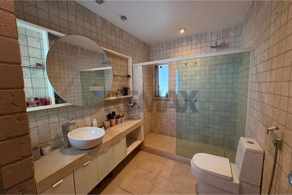 Casa mobiliada de condomínio com 6 suítes e 8 vagas — photo 42