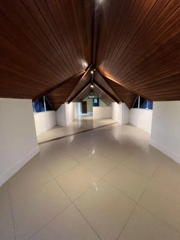 Мебльований будинок із відкритою кухнею 201 м² — photo 28