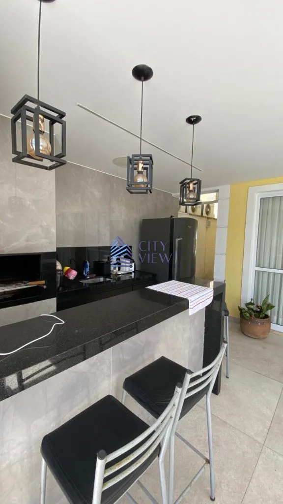 Casa com 3 dormitórios e 4 banheiros de 400 m² — photo 30