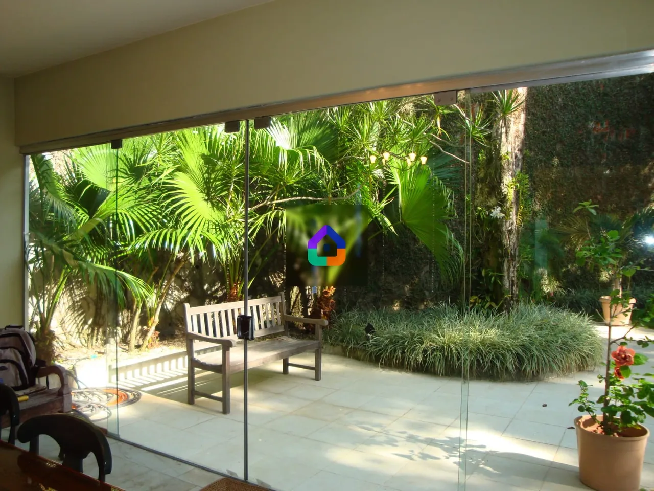 House with 4 bedrooms and 5 bathrooms plus 5 parking spots — photo 6