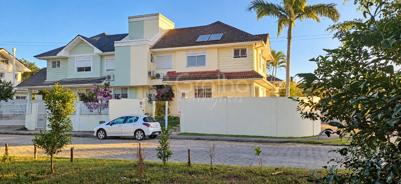 Private BBQ in a 3-bedroom house, 161 m² — photo 8