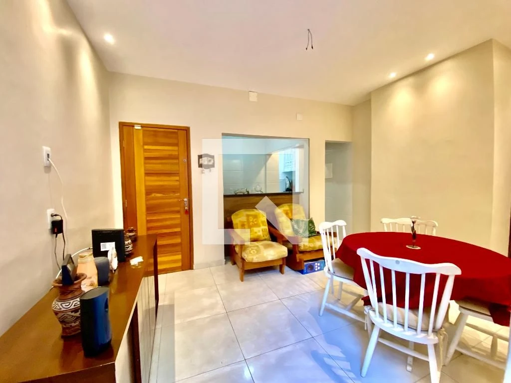 Washing machine in a one-bedroom apartment, 37 m²