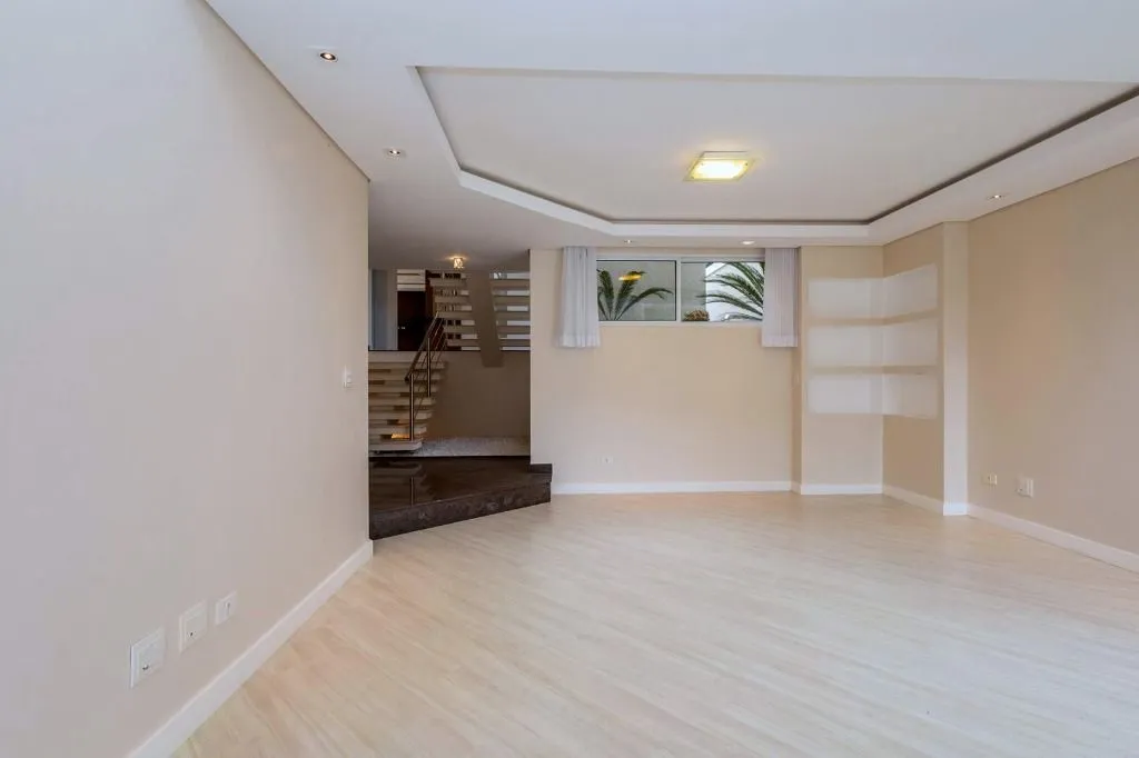 Furnished house 649 m² with 4 en-suite bedrooms — photo 67