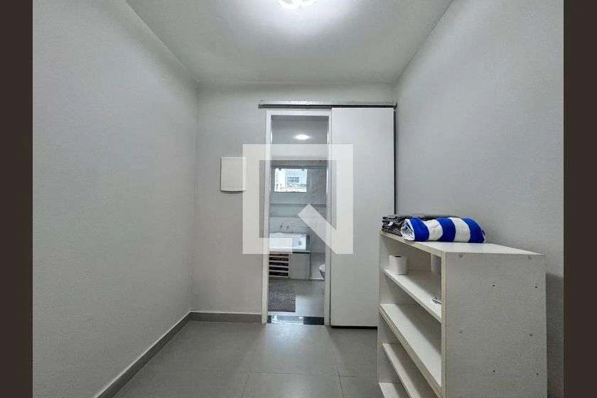 House 280 m² with 4 bedrooms and 3 bathrooms — photo 22
