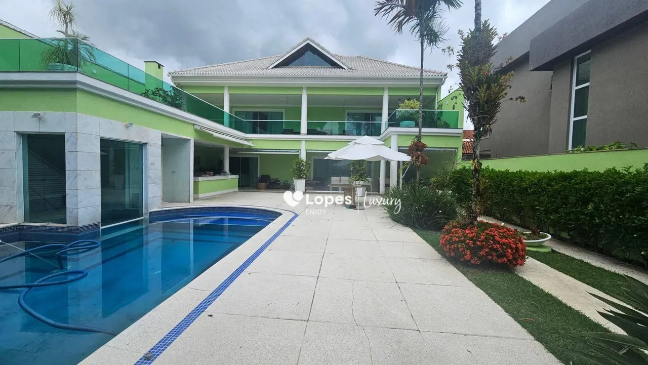 Furnished house with 5 bedrooms and a kitchen open to living — photo 8