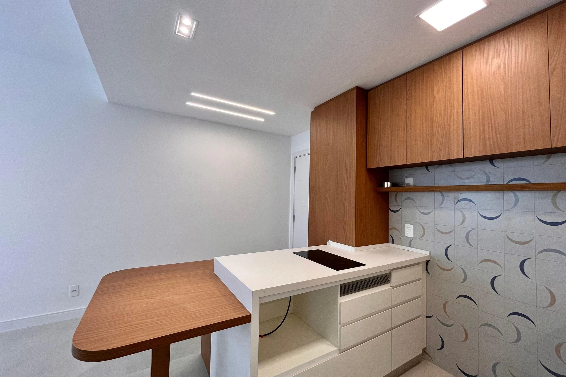 Home office in a one-bedroom apartment, 38 m² — photo 8