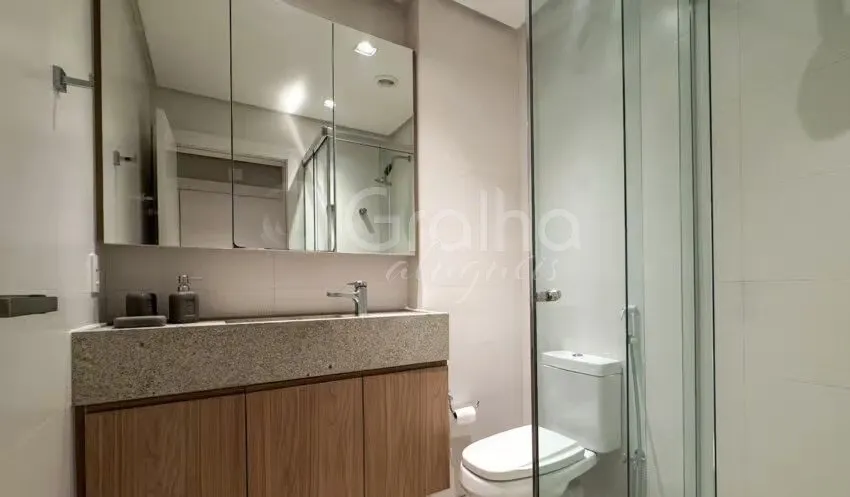Furnished studio with 1 bedroom and integrated kitchen — photo 6