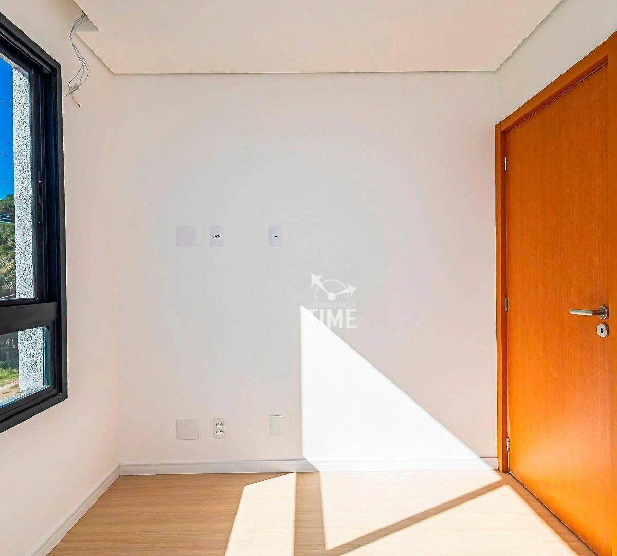 130 m² townhouse with 3 bedrooms, 1 en-suite, 2 parking — photo 40
