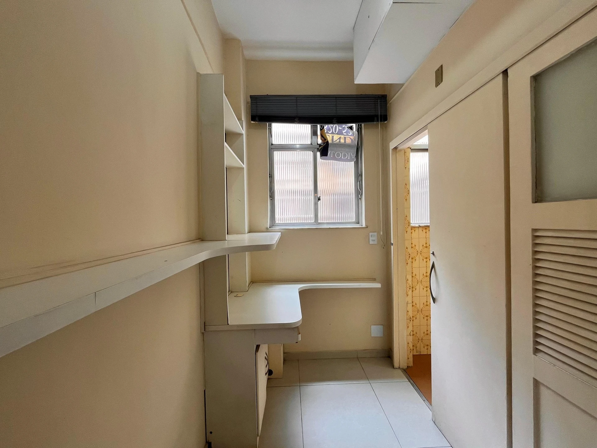 Home office in a 2-bedroom apartment, 78 m² — photo 33