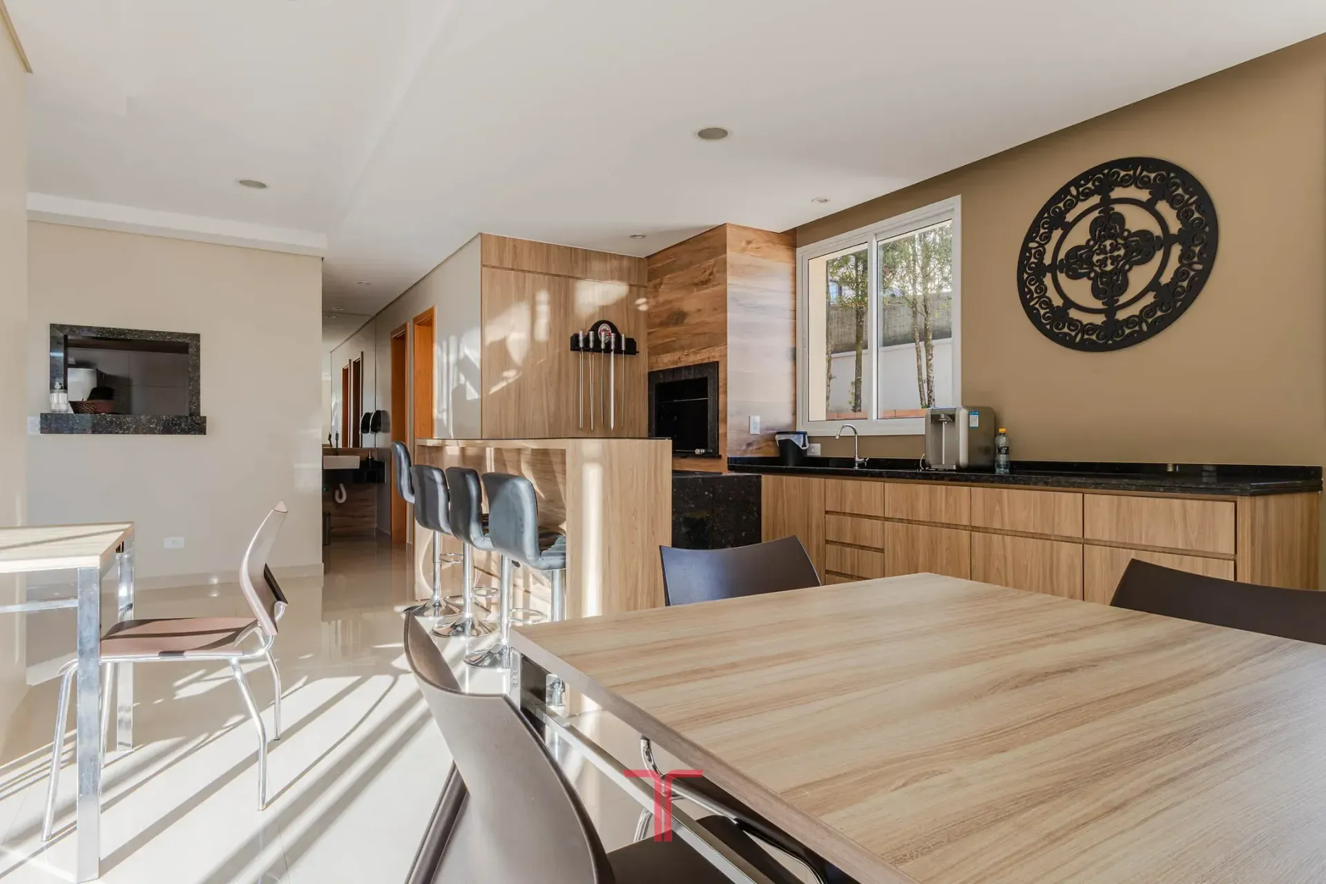3 quartos e janelas do piso ao teto: apartamento de 141 m² — photo 63