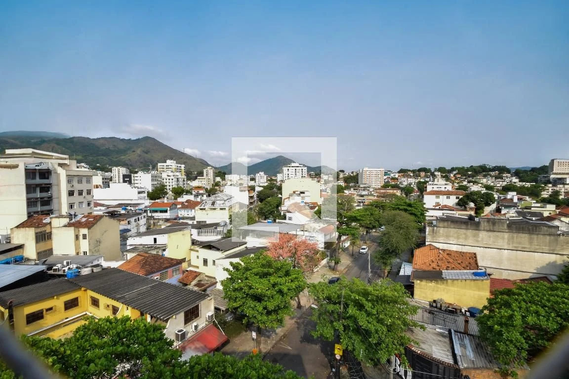 3-bedroom apartment with a mountain view in Rio de Janeiro — photo 5
