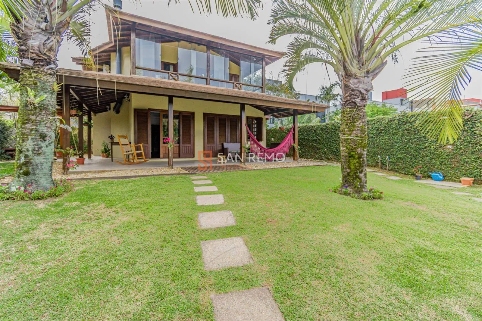 Casa mobiliada com 4 suítes e varanda privativa — photo 36