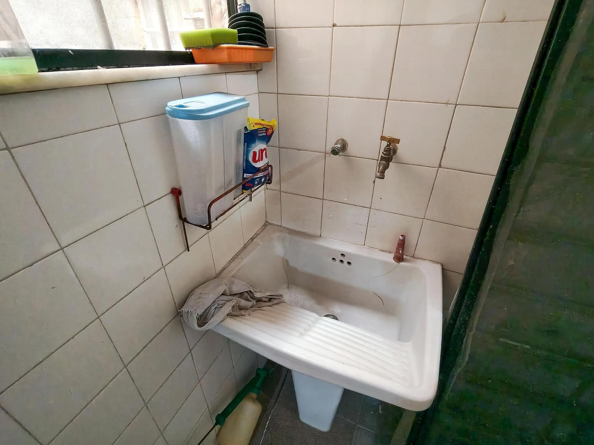 Furnished 4-bedroom apartment with 3 bathrooms — photo 70