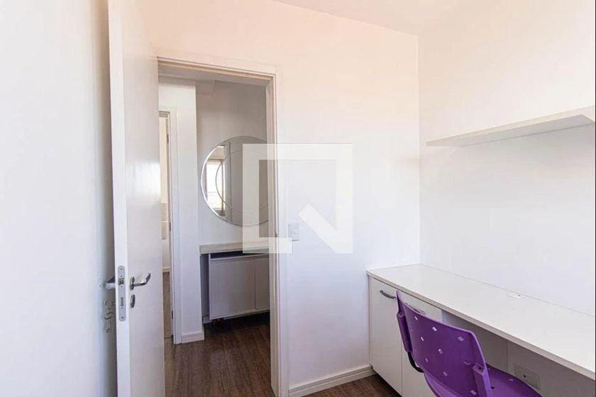 Furnished apartment, 63 m², with a home office — photo 38