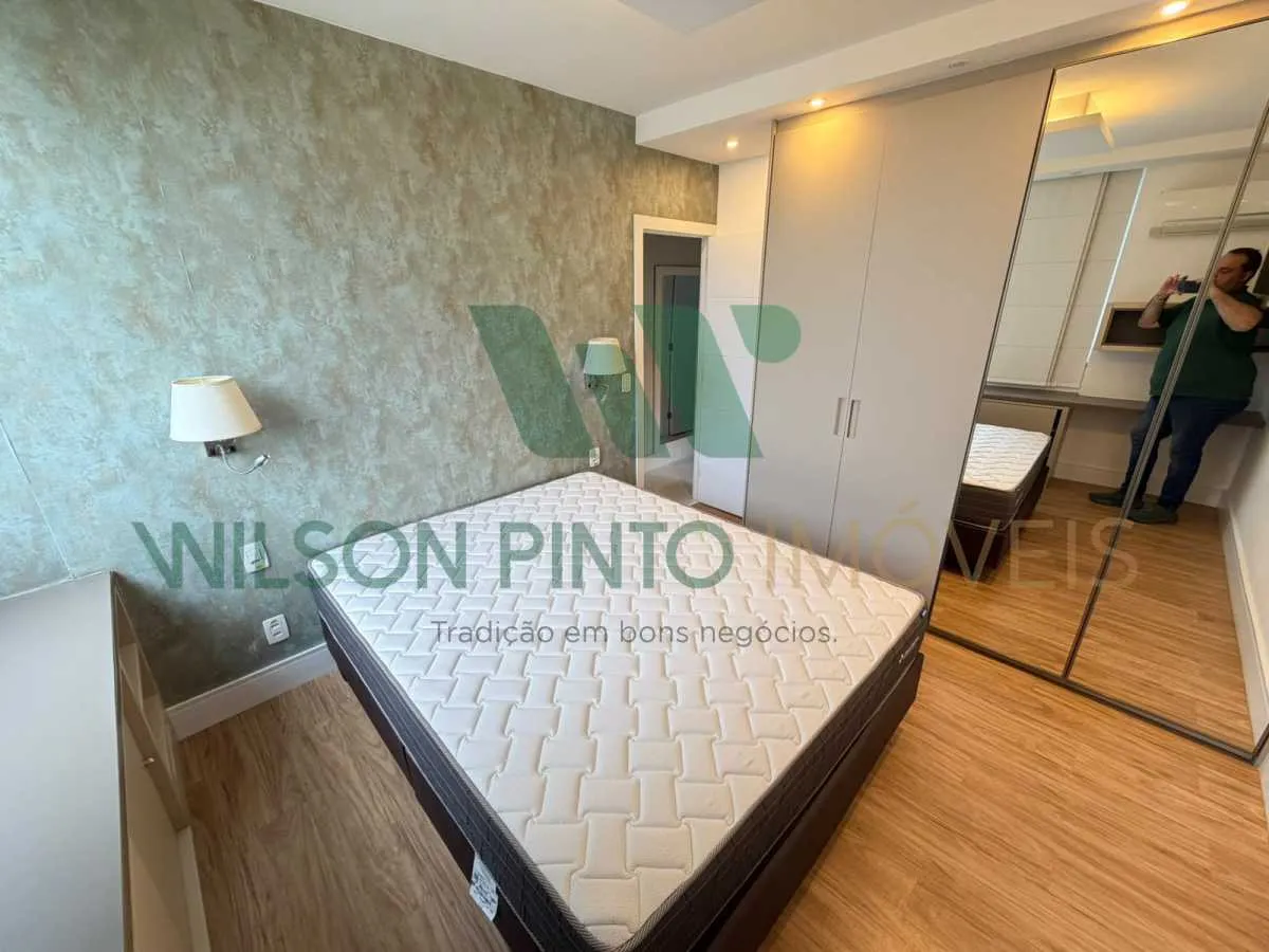 94 m² apartment with a mountain view and a walk-in closet — photo 12