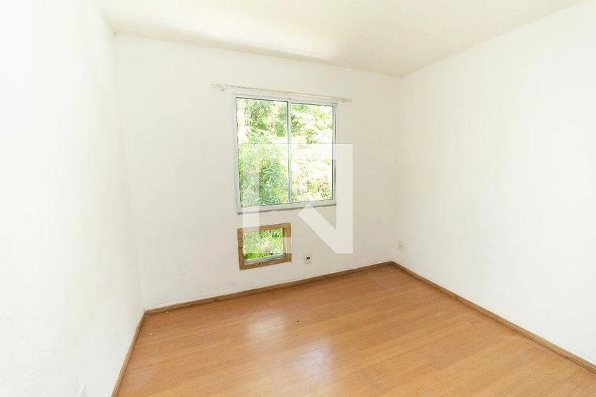 2-bedroom apartment in a building with a gym — photo 17