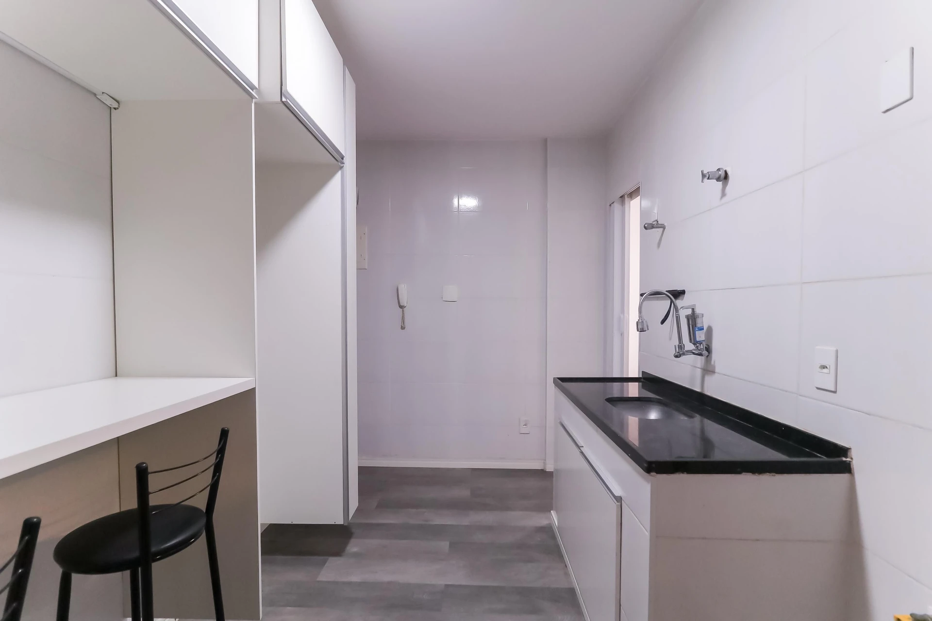 Apartamento sin amueblar de 1 dormitorio y 1 baño — photo 13