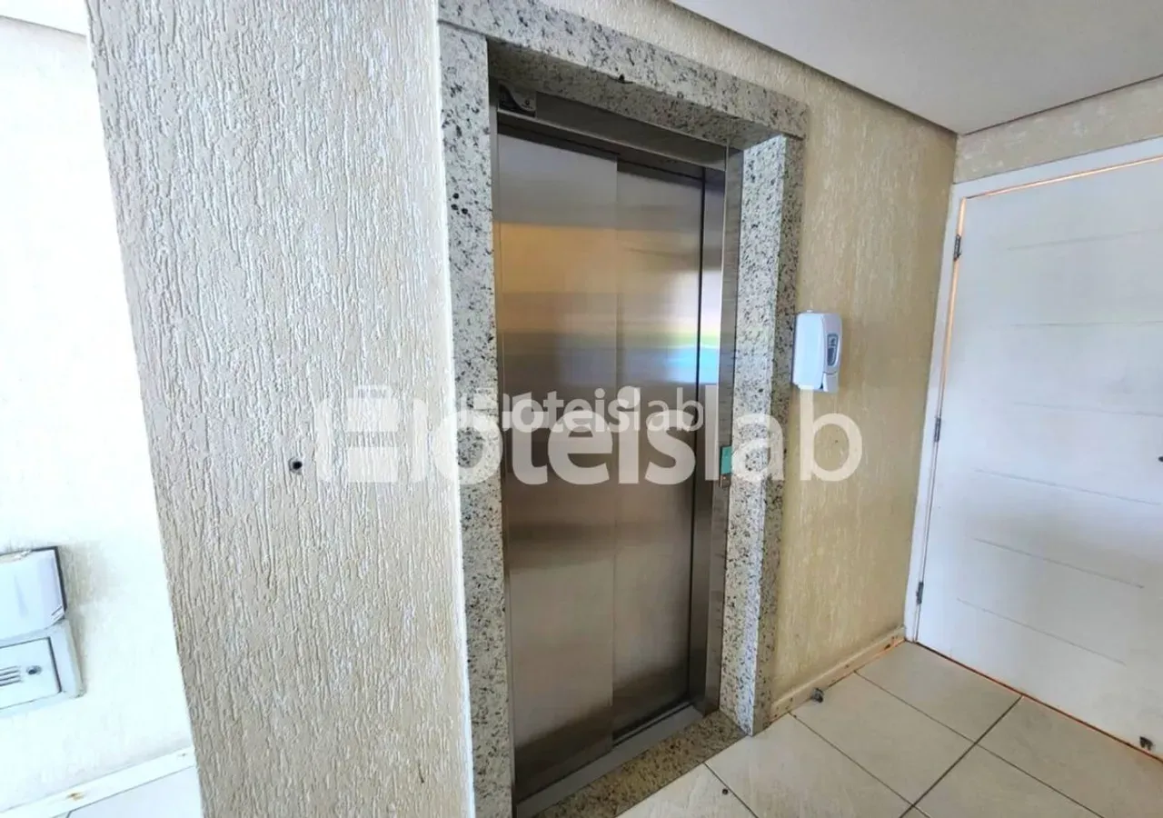 2-bedroom apartment, 1 with its own bathroom, 65 m² — photo 19