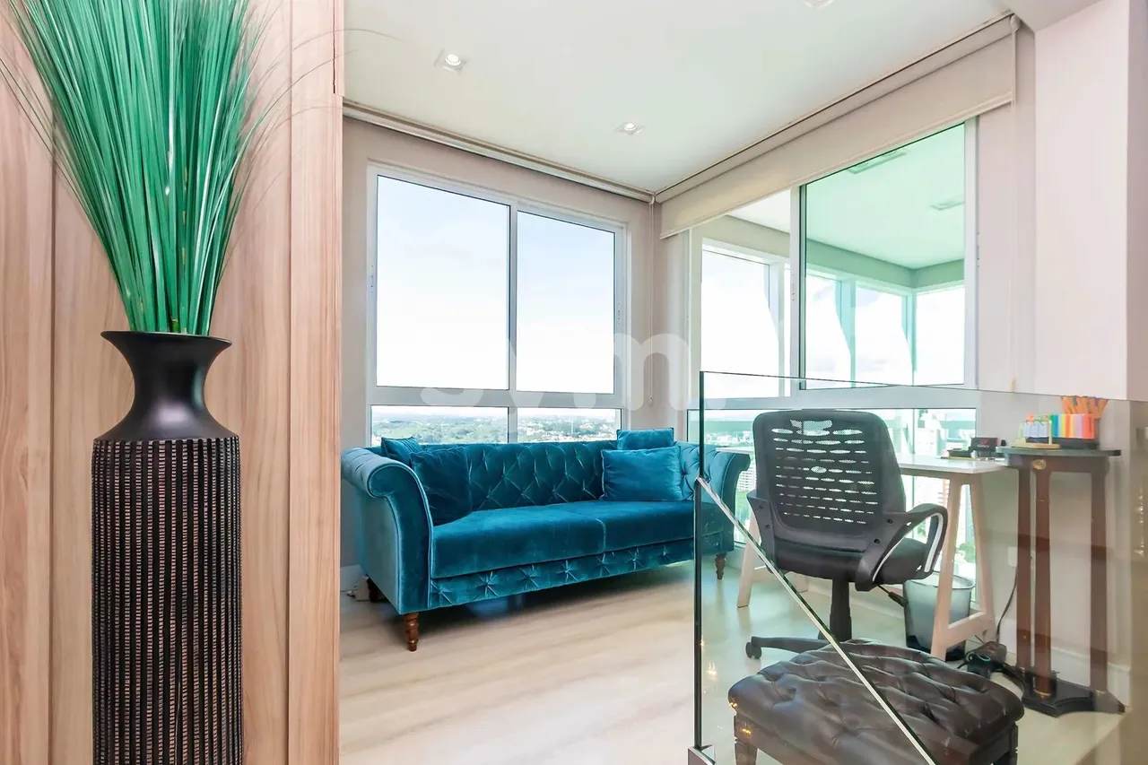 Furnished 3-bedroom apartment with open-plan kitchen 187 m² — photo 14