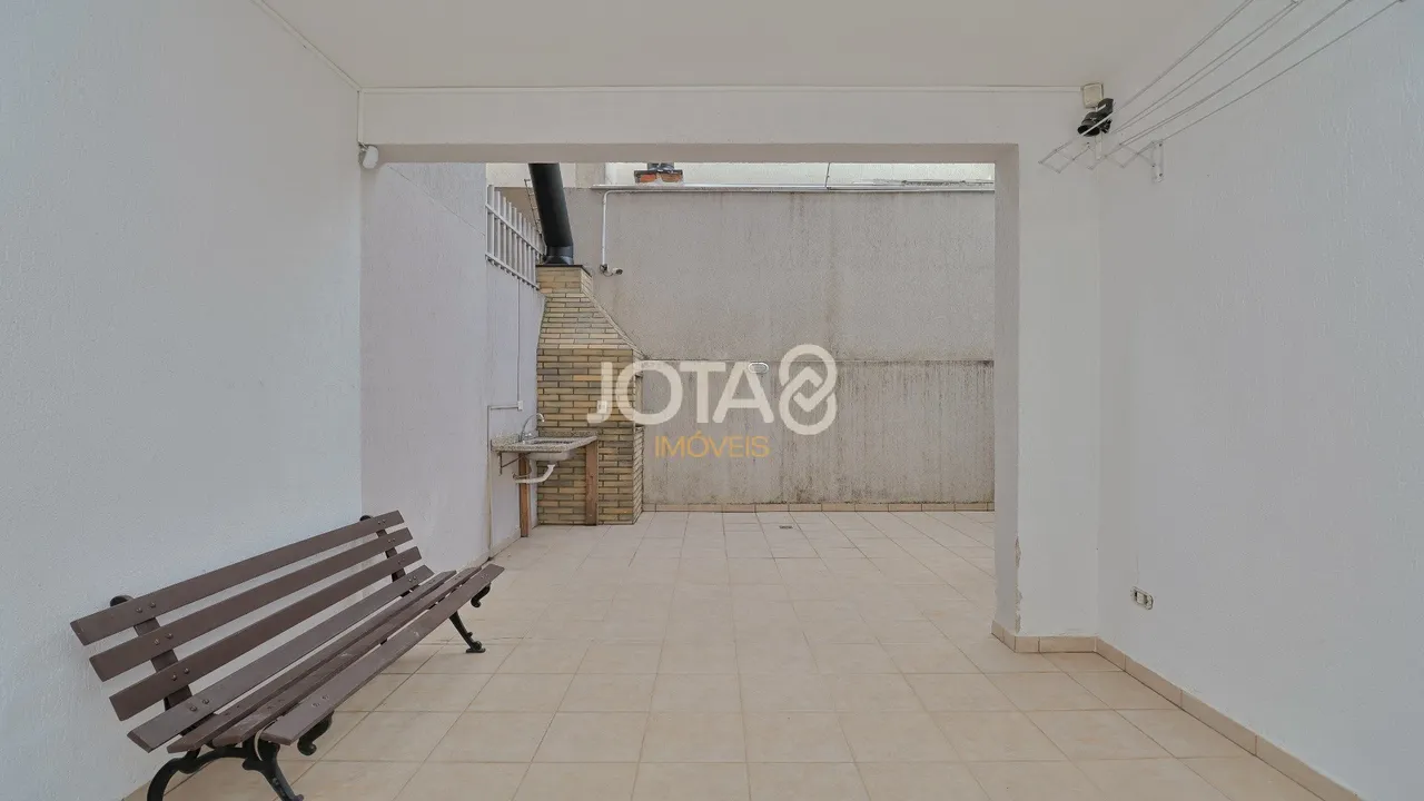 Furnished house with 3 bedrooms and a balcony — photo 18