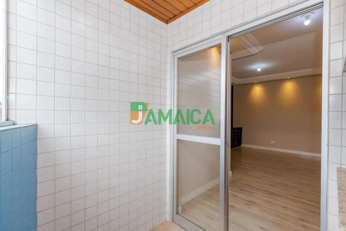 Home office in a 3-bedroom apartment, 80 m² — photo 8