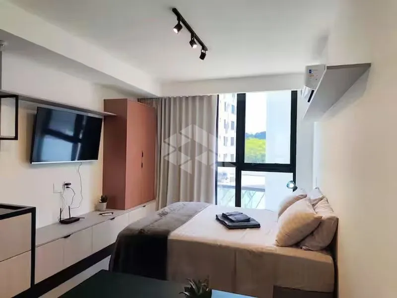 Меблированное студио 35 м² с 1 спальней и без парковки