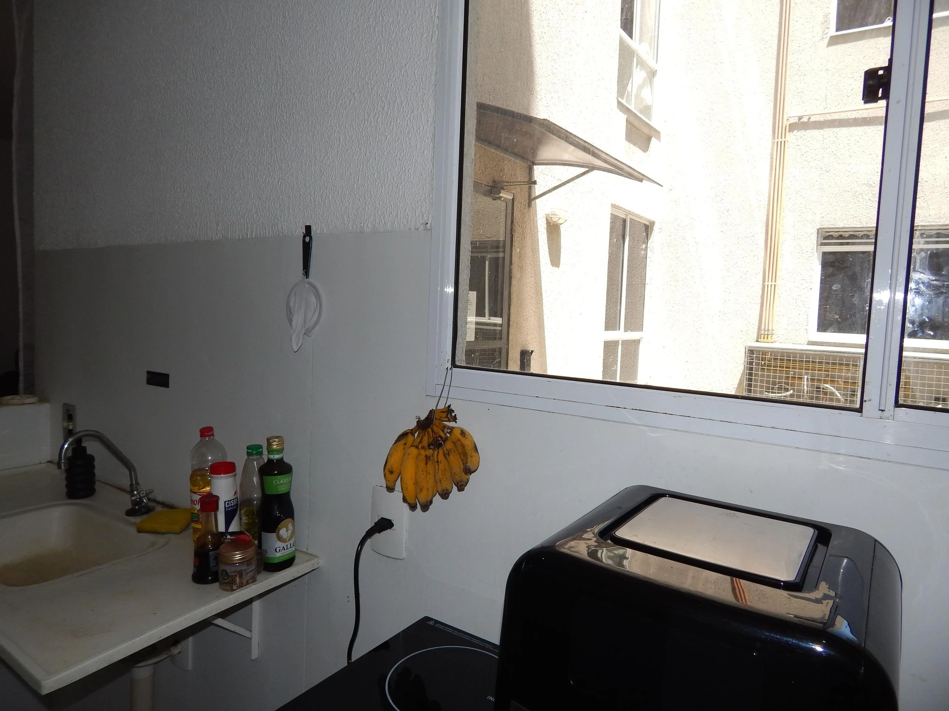 2-bedroom apartment with wood or laminate floors — photo 21