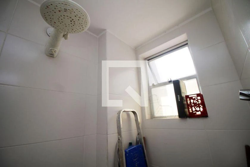 78 m² rental apartment with 2 bedrooms and 1 suite — photo 37