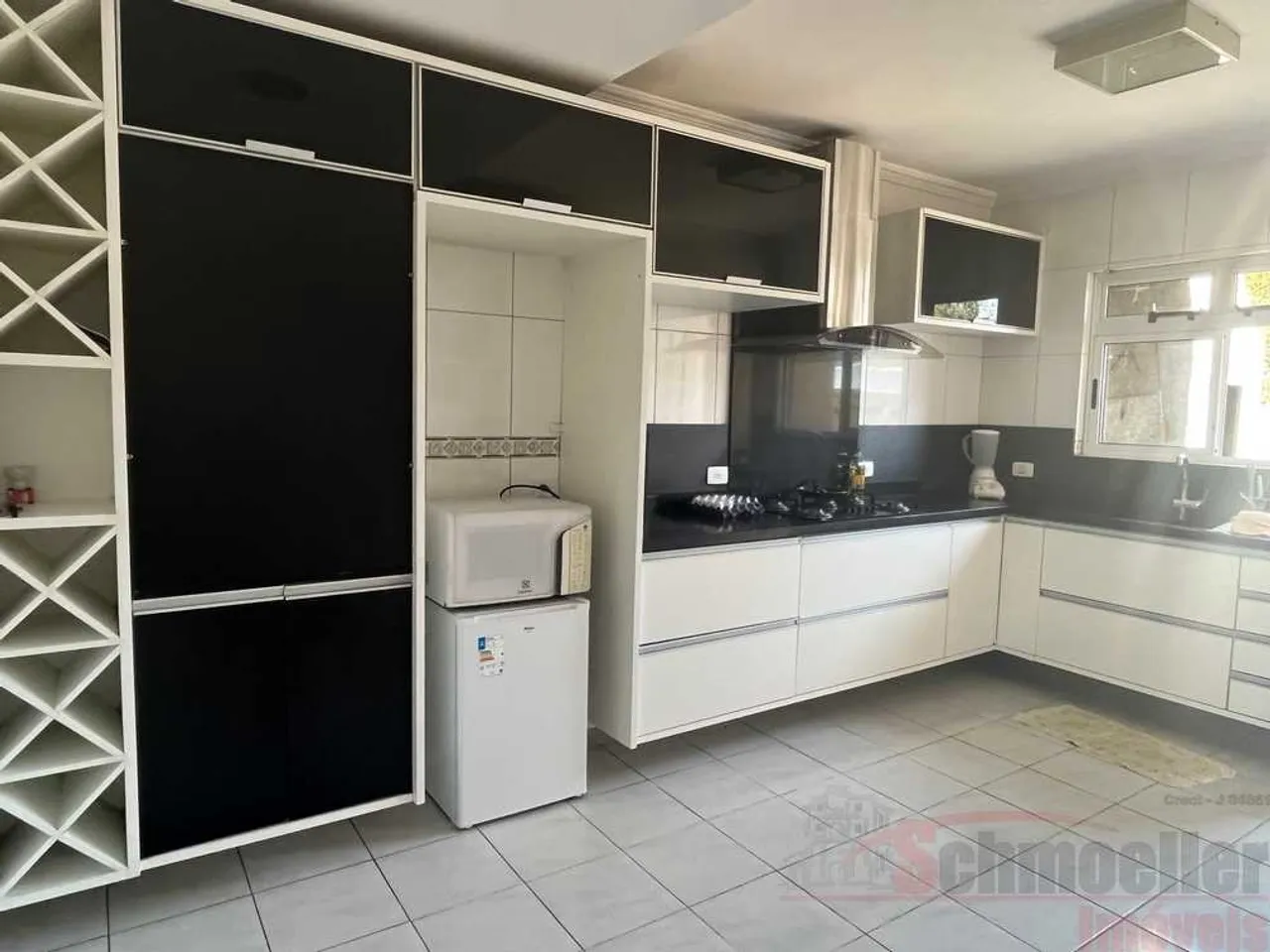 Sobrado com 3 dormitórios e churrasqueira privativa — photo 11