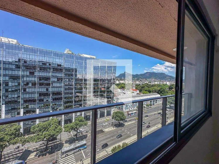 Apartment, 55 m², with a glass-enclosed balcony — photo 14