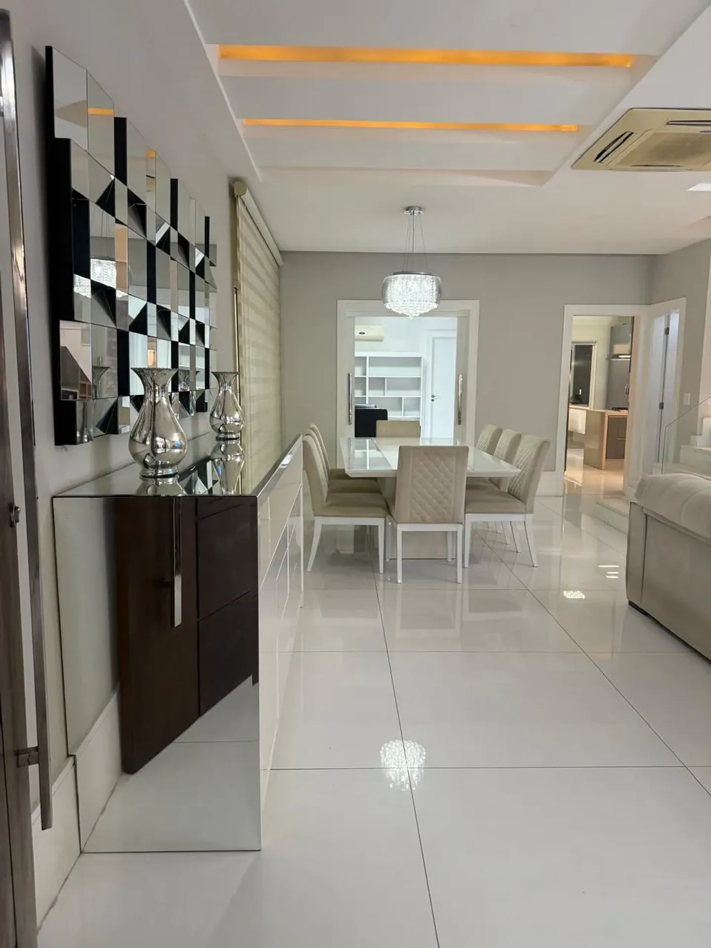 5 quartos e jardim: casa de 400 m² — photo 12