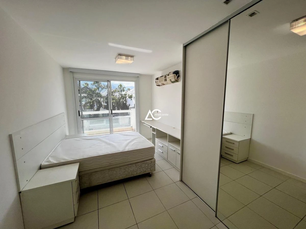 Casa de aluguel com 4 suítes e 270 m² — photo 16