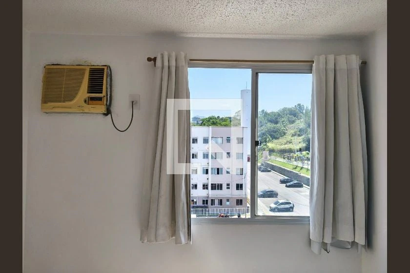 Apartamento mobiliado de 2 quartos em condomínio com piscina — photo 29