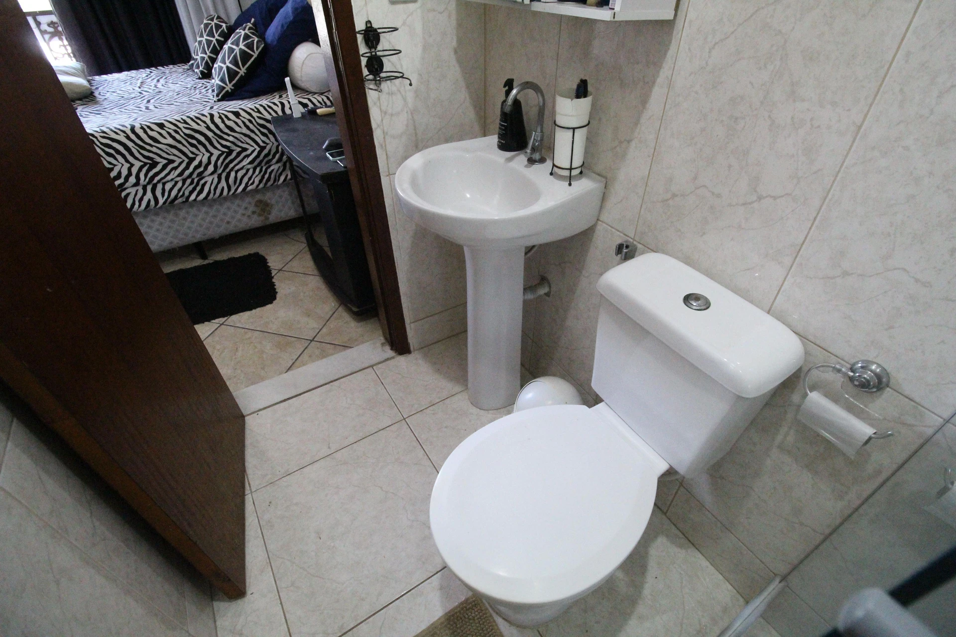 Rental house with 2 bedrooms and a washing machine — photo 15