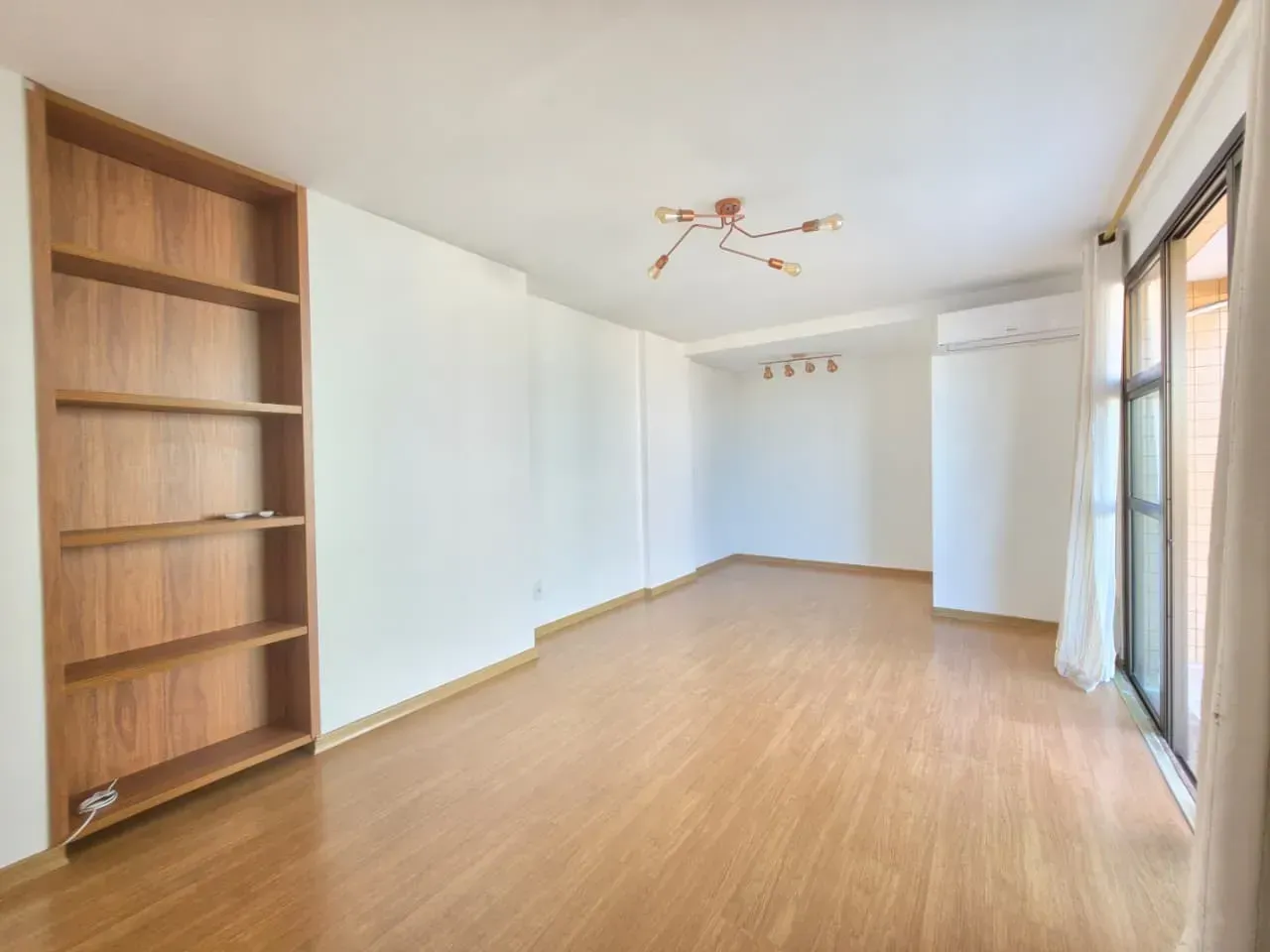 Penthouse with 3 bedrooms and 4 bathrooms, 198 m² — photo 17
