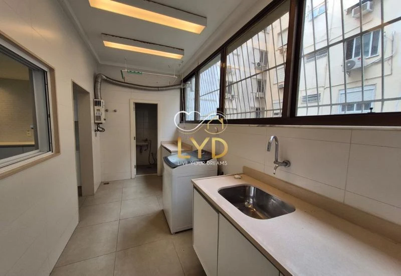 Apartment, 261 m², with a walk-in closet — photo 17
