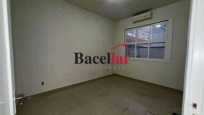 102 m² Garden-type apartment with 3 bedrooms and parking — photo 13