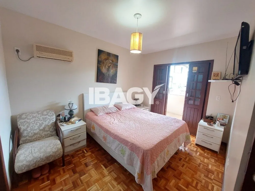 Furnished house with 5 bedrooms and 4 parking spots — photo 18