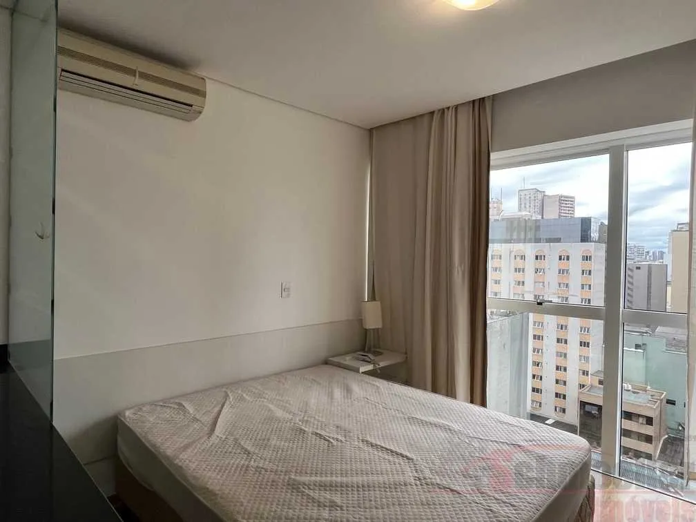 1 quarto e varanda envidraçada: apartamento de 28 m² — photo 3